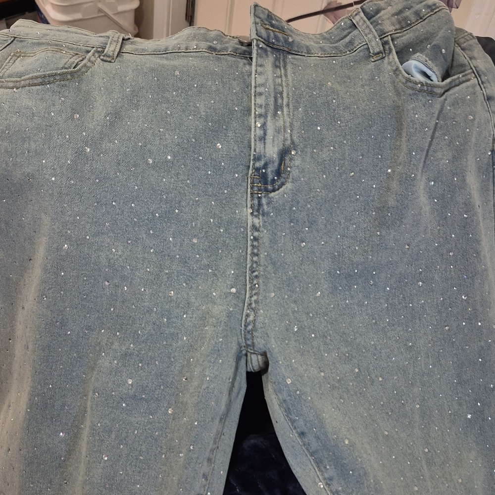 Women’s Light Blue Denim Jeans with Sparkle Detail
